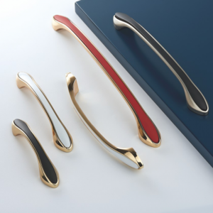 CABINET HANDLE HP8371